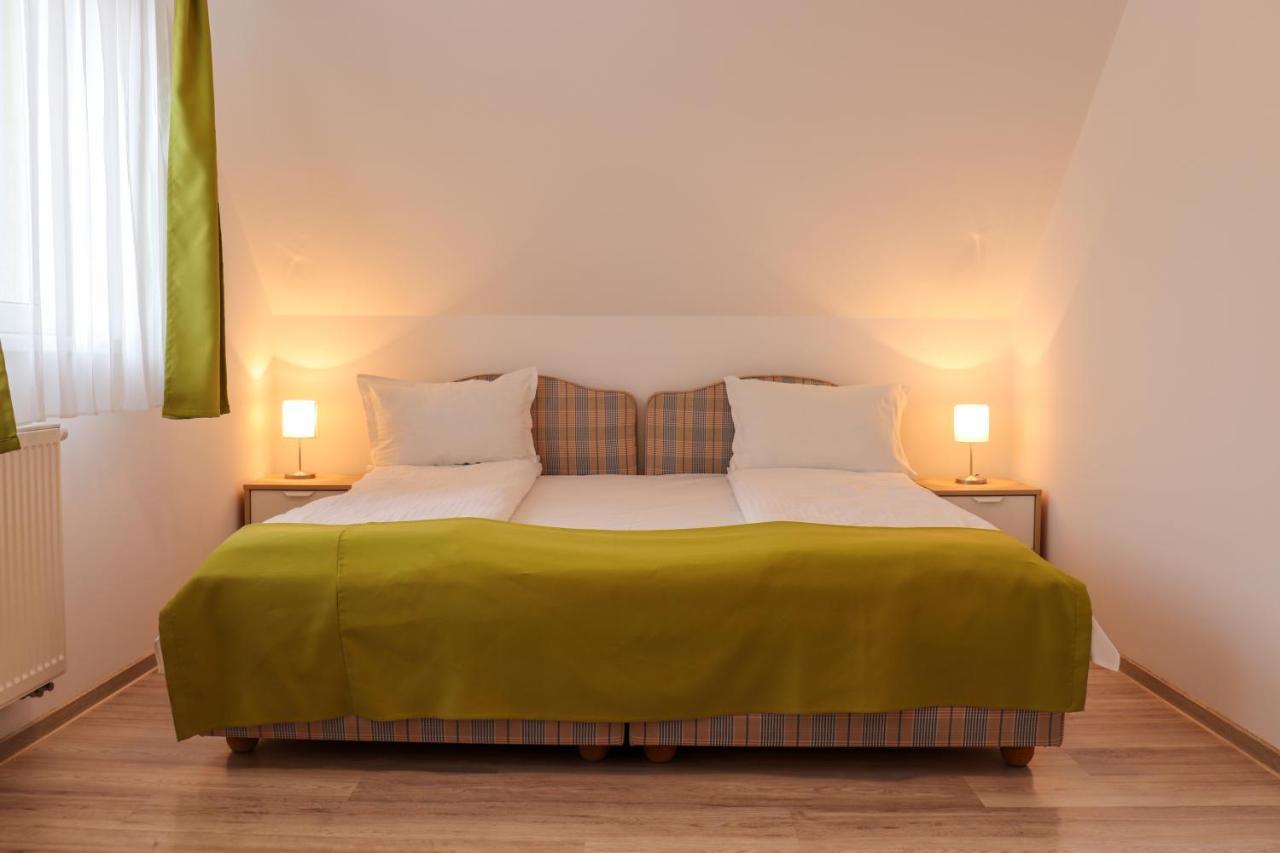 Apartamente Bucegi Rîşnov Exteriér fotografie