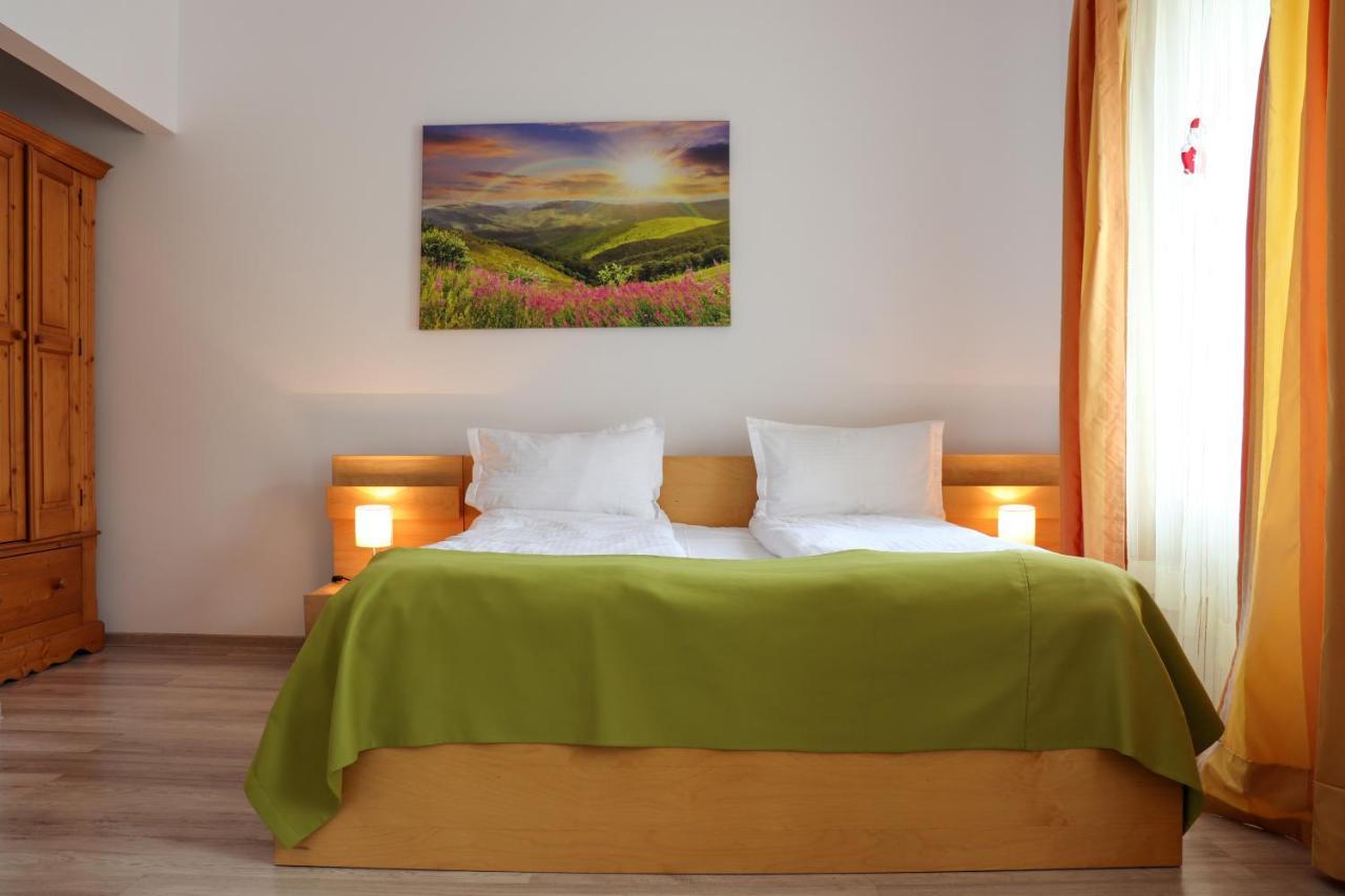 Apartamente Bucegi Rîşnov Exteriér fotografie